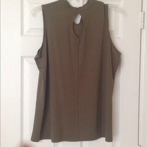 Sleeveless top